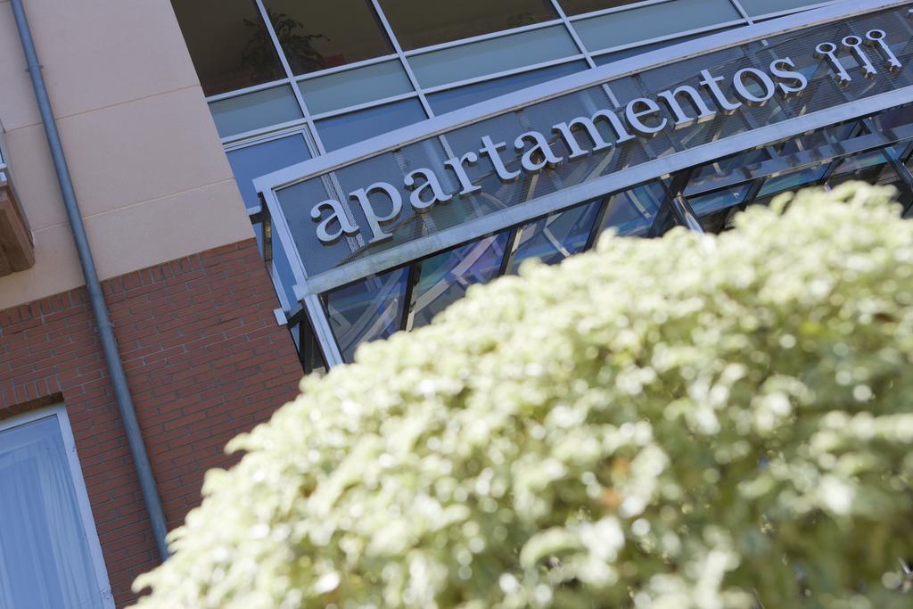 Apartamentos Mar كوميلاس المظهر الخارجي الصورة
