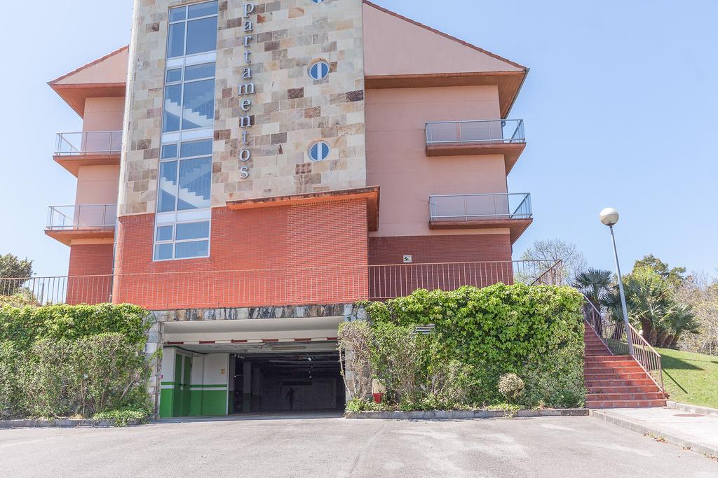 Apartamentos Mar كوميلاس المظهر الخارجي الصورة