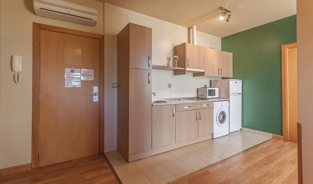 Apartamentos Mar كوميلاس المظهر الخارجي الصورة